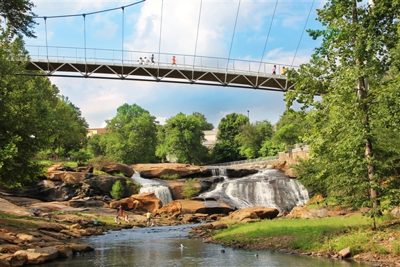 What are the best South Dakota tourist attractions?