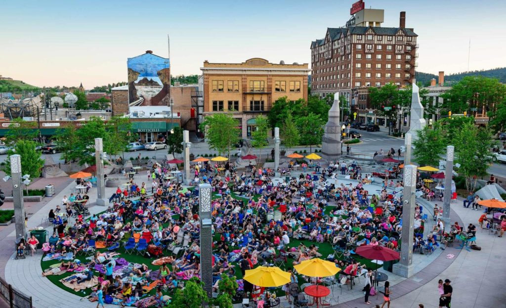 things to do in rapid city
what city is Mount Rushmore in