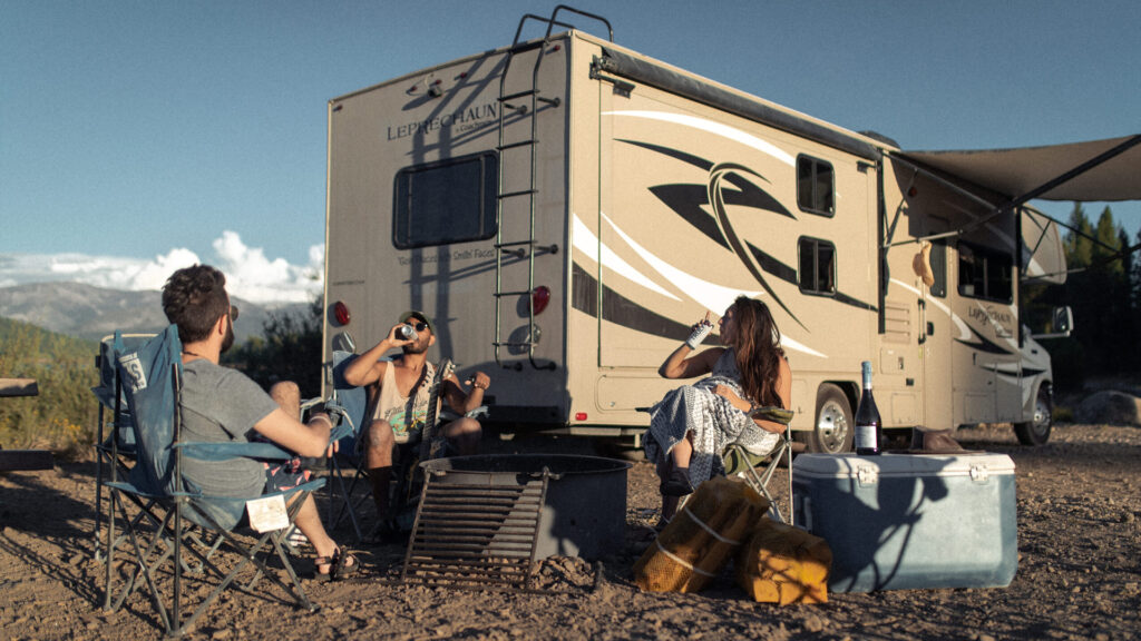 where can i park my rv to live