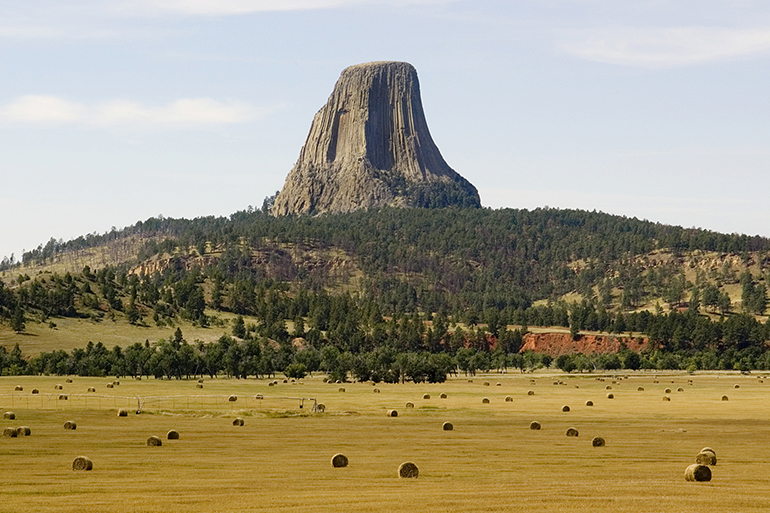 How was the Devils Tower formed?