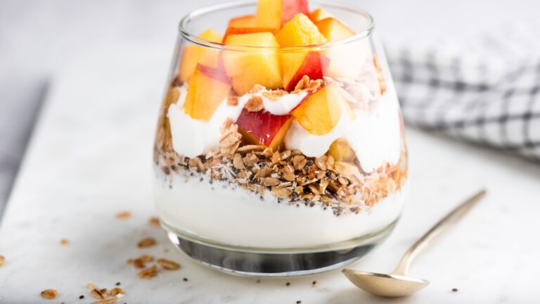 Healthy Snacks: Greek Yogurt